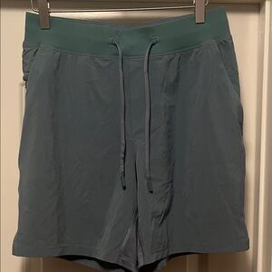 T.H.E. Short 7” *LL